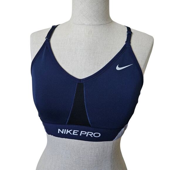 Nike Indy Women's Light-Support Padded V-Neck Sports Bra Medium - Picture 1 of 7